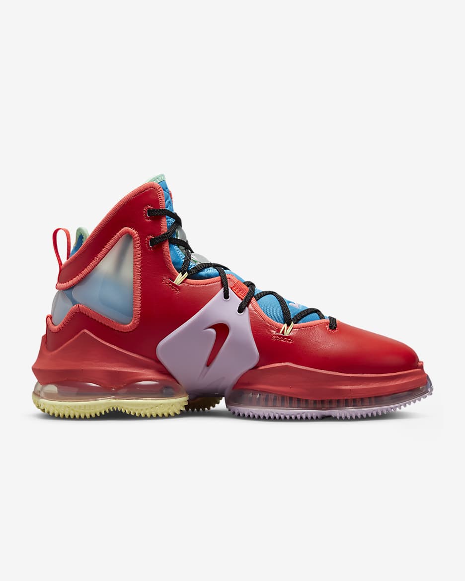 LeBron 19 Basketball Shoes